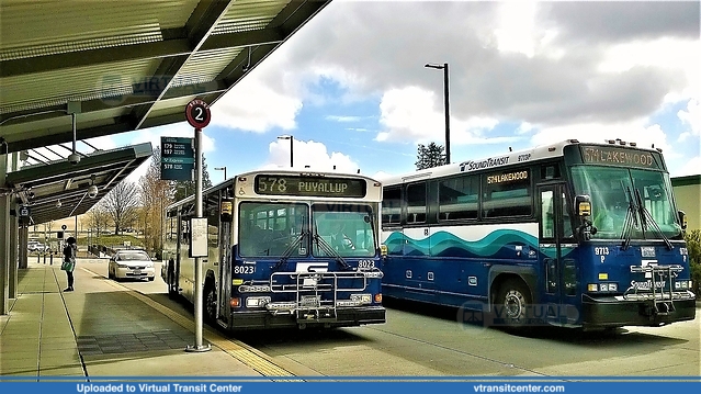 Gillig and Motor coach in one shot! Sound Transit Gillig 8023 and Motor Coach 9713
Lucy Shot

