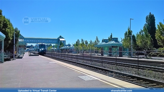 Sound Transit new Sounder cab cars at Auburn Station
taken 9/2/17 I was lucky to get one of the Sounder cab cars testing
