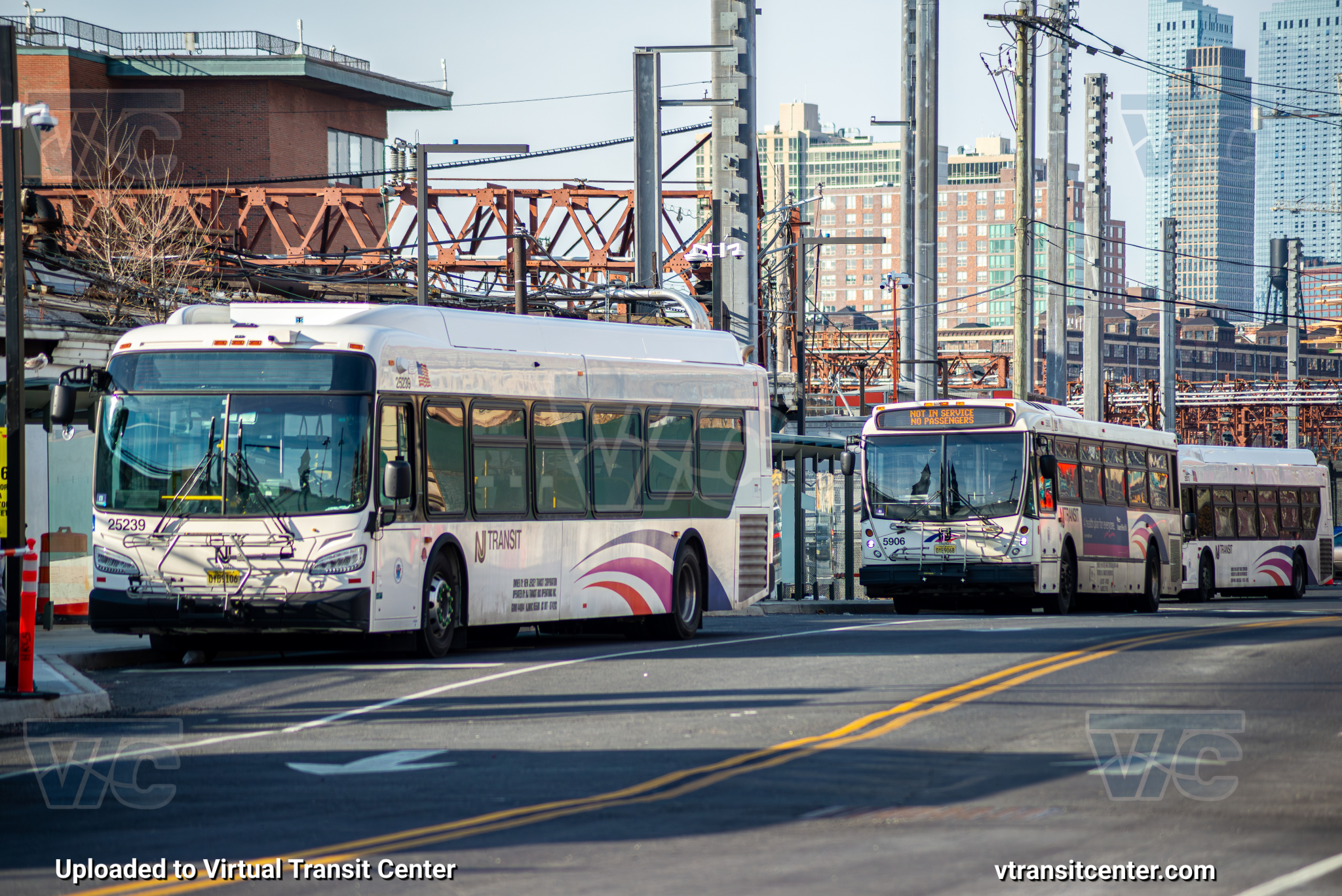 NJ Transit 2025 New Flyer XD40 - NJ Transit 25239 on Layover - VTC