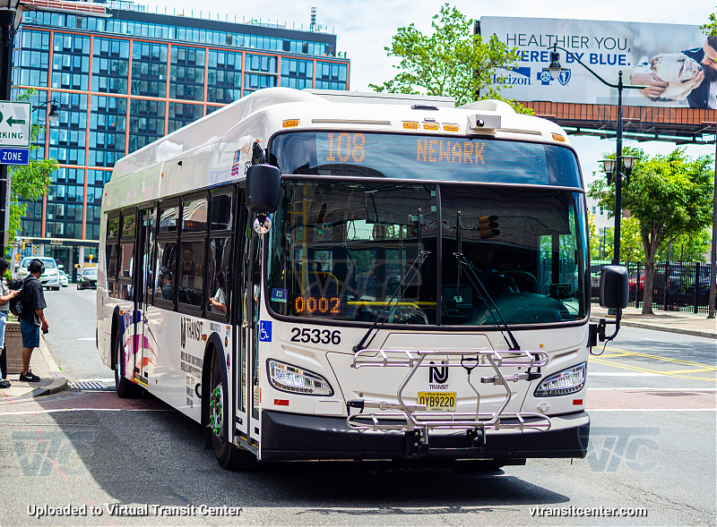 NJ Transit 25336 on Route 108
Route 108 Newark
Keywords: NJT Bus;NJ Transit;New Flyer XD40