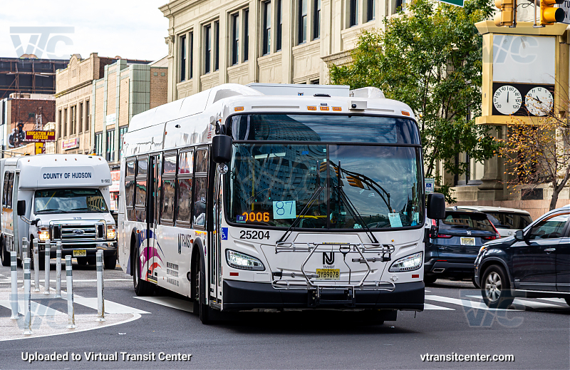 NJ Transit 25204 on Route 87
Route 87 Hoboken Path via Journal Square 
Keywords: NJT Bus;NJ Transit;New Flyer XD40