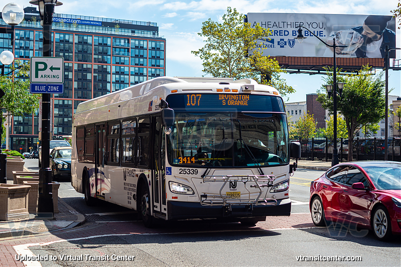 Nj Transit 25339 on Route 108
On the 108 line but sign stuck on the 107 
