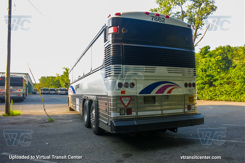 NJ Transit 7862
7862 on Layover at Oradell bus Garage
