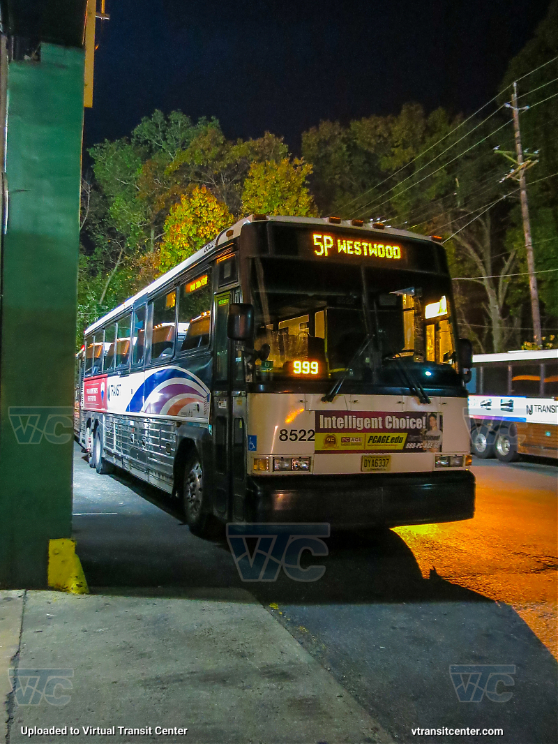 NJ Transit 8522
