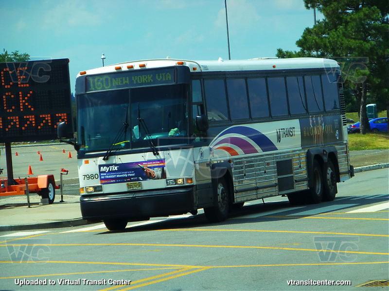 NJ Transit 7980 on Route 160
D4000 7980 on the 160 to New York PABT Via Union City
