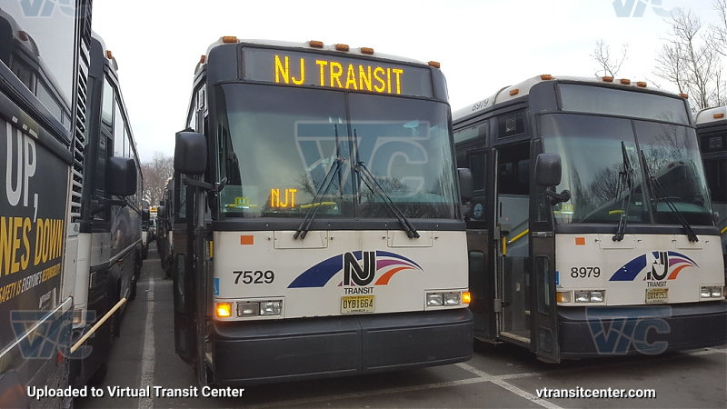 NJ Transit 7529
D4000 7529 on Layover in Oradell Bus Garage
