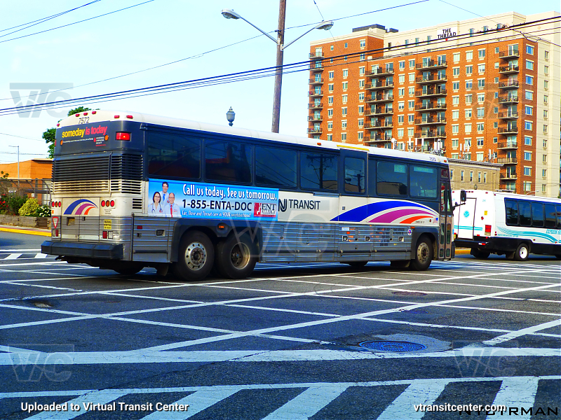 Nj Transit 7572
D4000 7572 on the 163 Line
