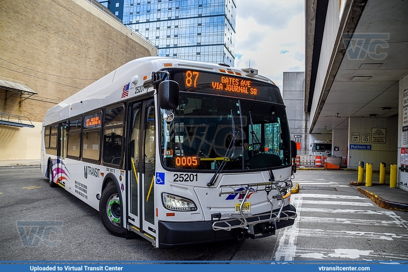 NJ Transit 25201 on Route 87
Route 87 to Gates Avenue via Journal Square
New Flyer XD40
Pavonia Avenue at Journal Square PATH, Jersey City, NJ
Keywords: NJTBus;XD40