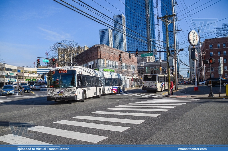 NJ Transit 24033 on route 10
Route 10 to Bayonne
New Flyer XD60
John F. Kennedy Blvd & Sip Ave, Jersey City, NJ
Keywords: NJTBus;XD60