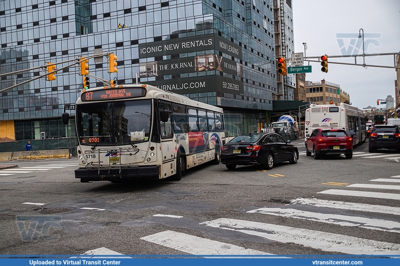 NJ Transit 5718 on Route 87
Route 87 Gates Avenue via Journal Square
NABI 416
Bergen Avenue and Sip Av, Jersey City, NJ
Keywords: NJTBus;NABI416