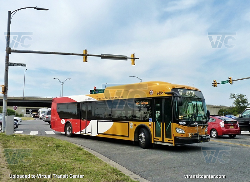 Fairfax Connector 9650 on Route 597
Route 597 Reston
June 27th 2012
Keywords: Fairfax Connector