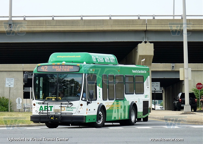 Arlington ART 5072
Route 42 Ballston Metro
