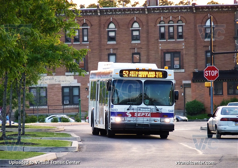 SEPTA 5440 on Route 52
Route 52 to 49th-Woodland via Park West Shopping Center
Keywords: SEPTA Bus;New Flyer D40LF