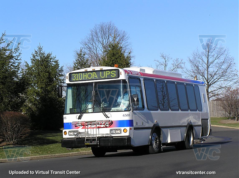 SEPTA 4505 on Route 310
Route 310 Horsham Breeze
December 20th 2005
Keywords: SEPTA Bus;Eldorado