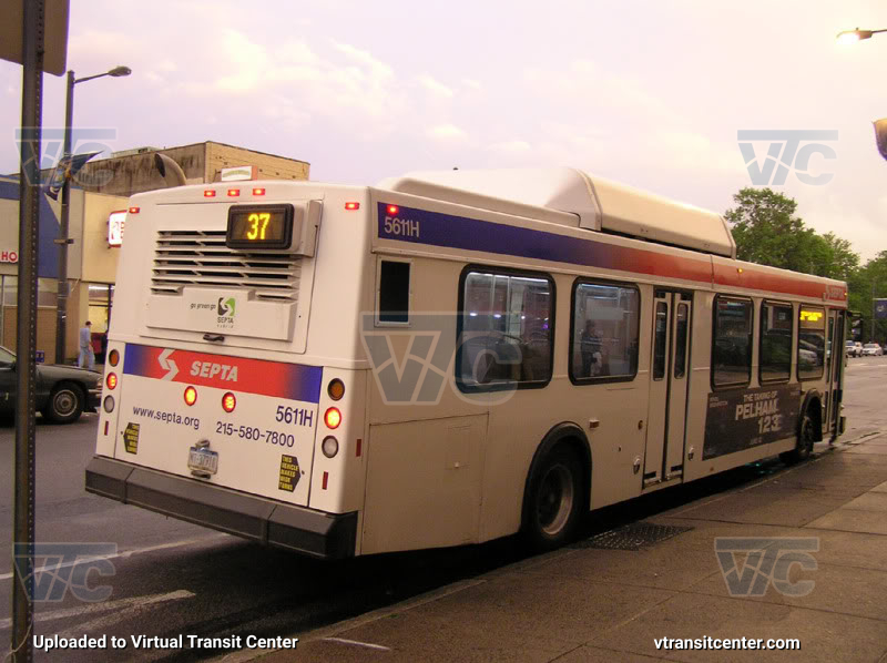 SEPTA 5611H on Route 37
Rear view
Keywords: SEPTA Bus;DE40LF;1st