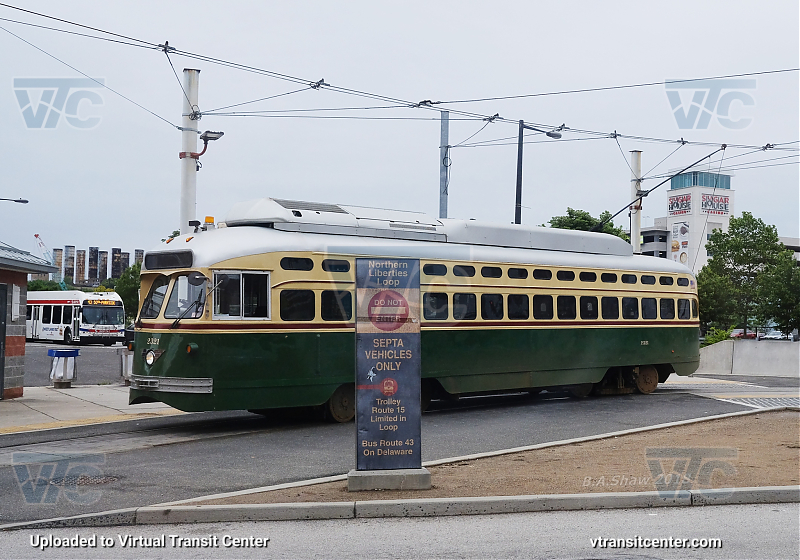 SEPTA Trolley PCC-II 2321 on Route 15
Route 15 to 63rd Street via GIrard Avenue
