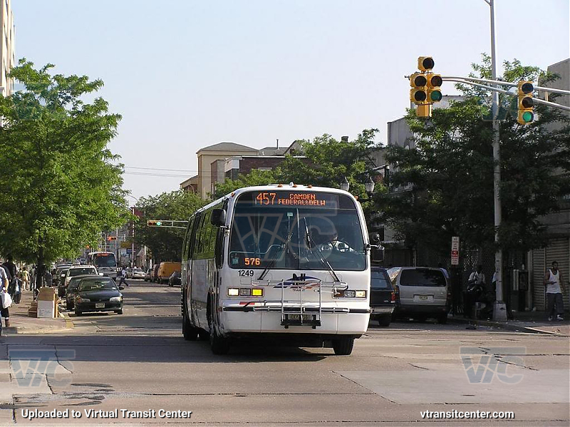 NJ Transit 1249 on Route 453
Route 453 to Camden - Federal and Delaware
