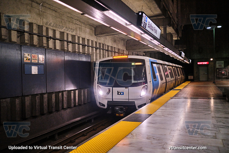 BART 3048 to Antioch
An Antioch bound train arrives at Balboa Park Station
