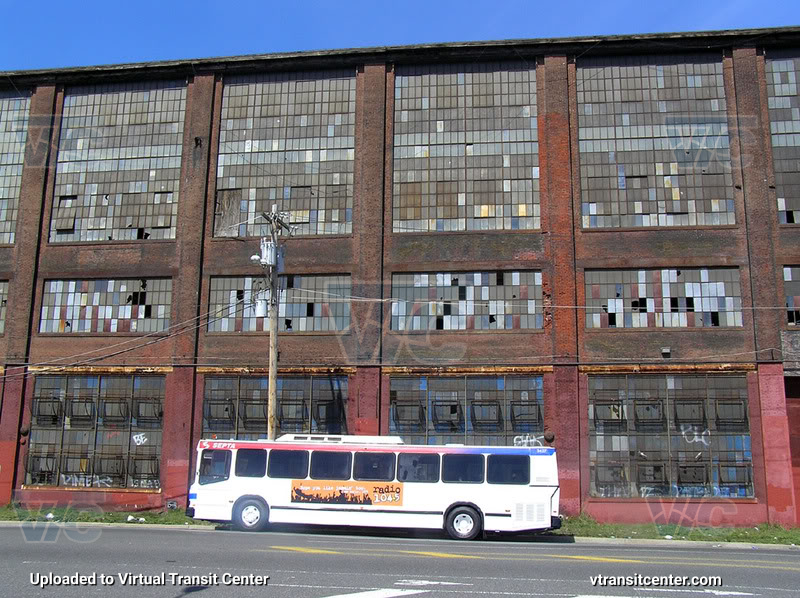 SEPTA Neoplan 3427 on Farewell Charter
This building has since been torn down, this is where on/off Ramps to I-95 North sit now.
