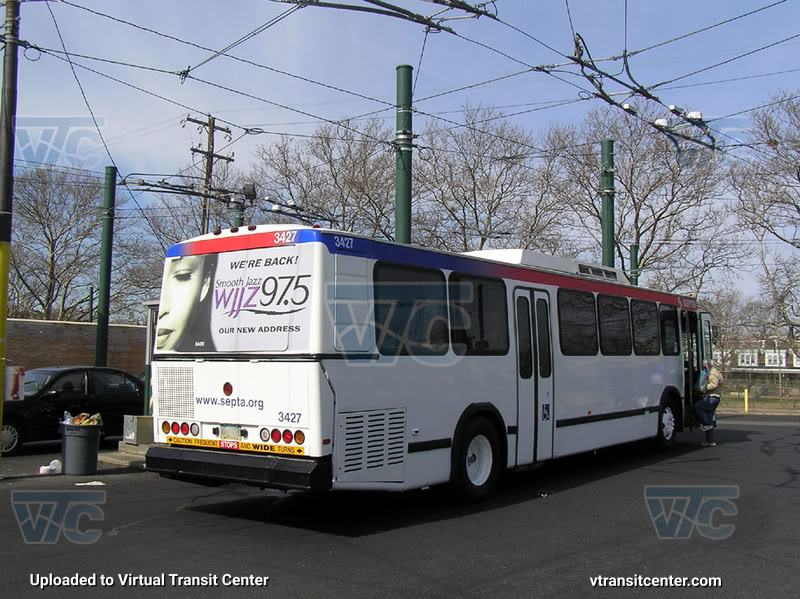 SEPTA Neoplan 3427 on Farewell Charter
Keywords: SEPTA Bus;Neoplan AN440