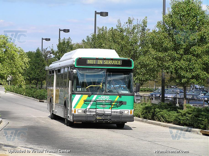 Montgomery County Ride-ON 5820
