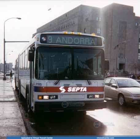SEPTA Neoplan AN460
Man I miss this bus :( If SEPTA only kept some of these around a little longer before it's retirement. RIP Neoplan AN460
