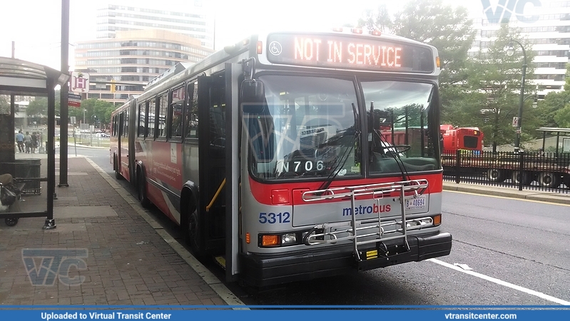 Washington Metropolitan Area Transit Authority 5312
A WMATA 2003 Neoplan AN460 in downtown Silver Spring, MD.

July 10, 2014
