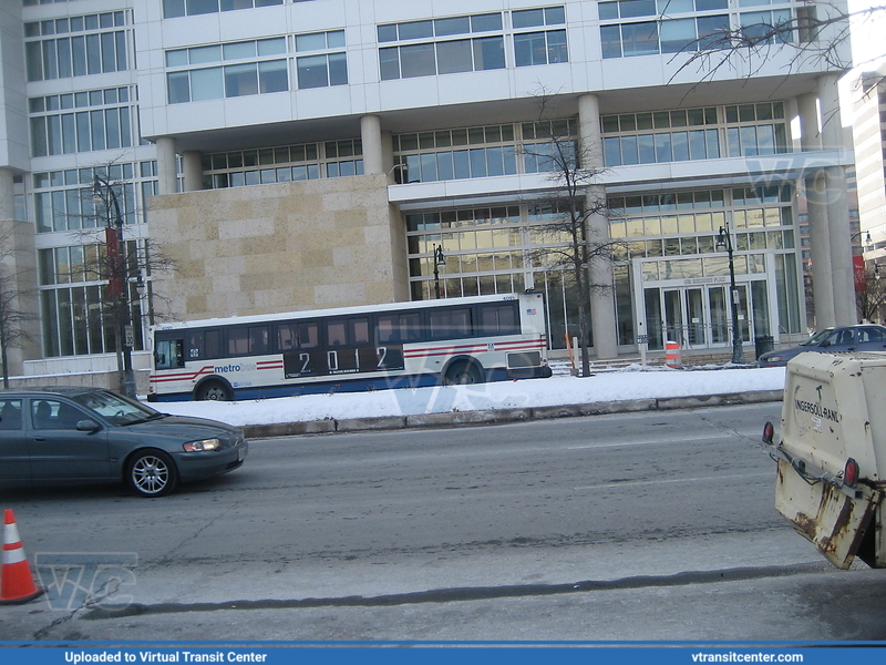 Washington Metropolitan Area Transit Authority 4091
A 1995 Flxible Metro-E (mode 40102-4D) in downtown Silver Spring.

February 1, 2010
