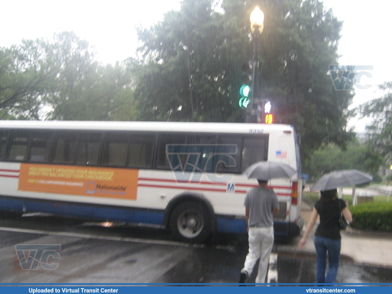 WMATA 9352
A 1990 Flxible Metro-B (model 40102-6C) used as a roadblock for an Independence Day event in 2008.

July 4, 2008
