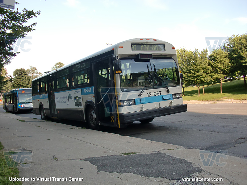 STM Montreal 1992 MCI classic 12-067
Laying up at the other end of the run
