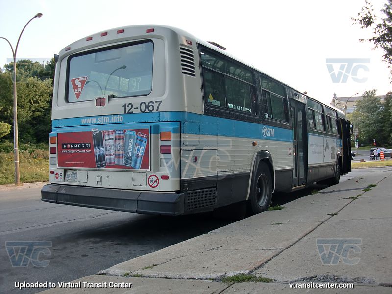 STM Montreal 1992 MCI classic 12-067
Laying up at the other end of the run, but from the rear
