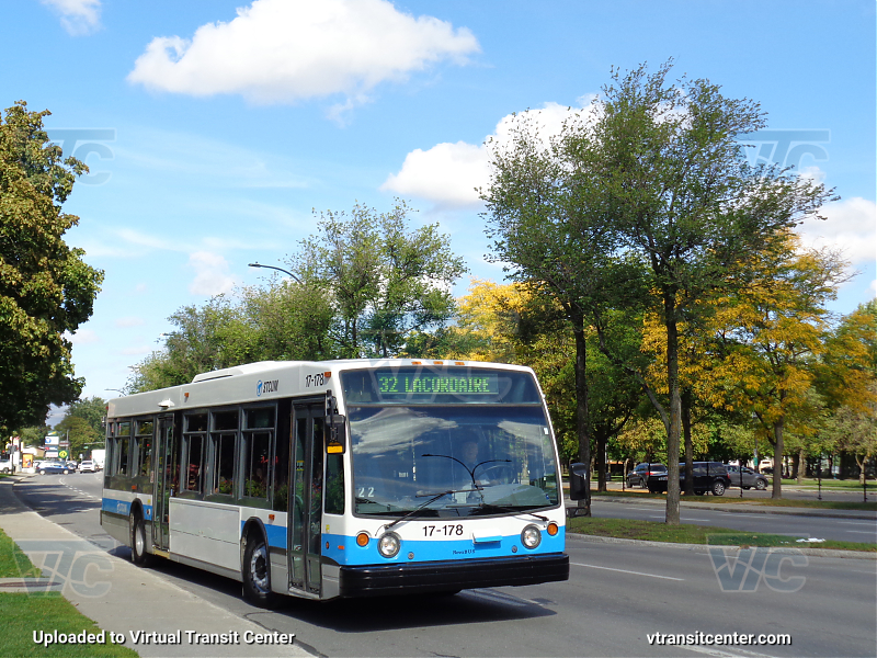 ex-FHTCQ privately owned 17-178
Lookin' snazzy posing as the 32 Lacordaire for photos during our fan trip.
