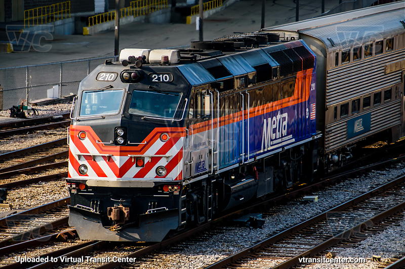 METRA 210
