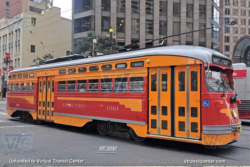 SF MUNI PCC 1061 on the F Line
Ex-SEPTA 2116
F Line - Market - To Fisherman's Wharf
