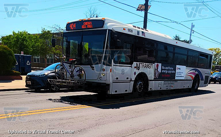 NJ Transit 5928 on the 404
