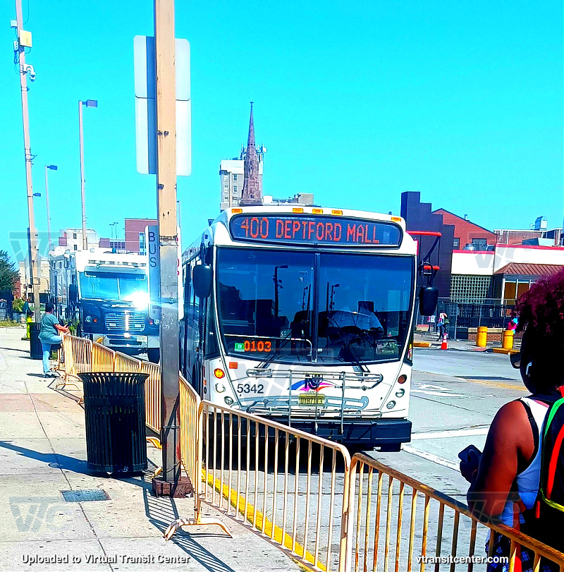 NJ Transit 5342 on the 400
Keywords: Jerzey boy Productions