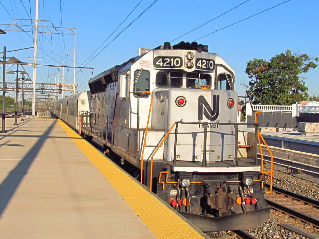 NJ Transit EMD GP40