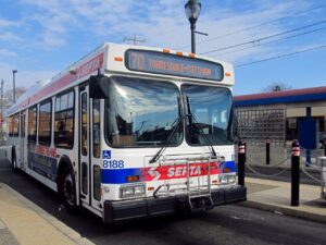 SEPTA DE40LF on Route 70